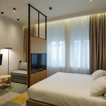 Hop Inn Rooms & Suites Belgrado Exterior foto