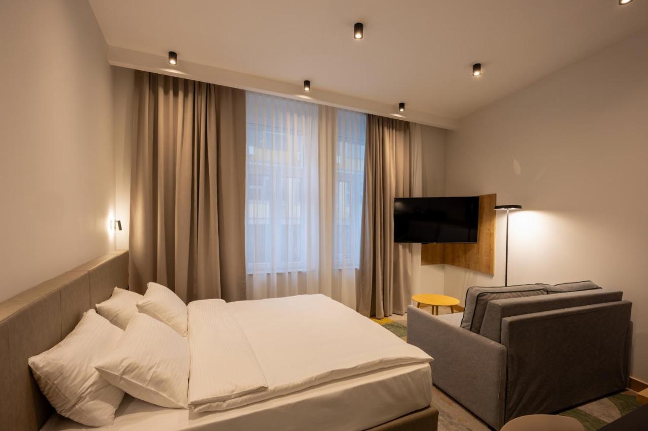 Hop Inn Rooms & Suites Belgrado Exterior foto